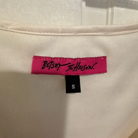 Betsey Johnson Mini Ruffle Dress with Belt – Size US Small - Picture 3 of 4